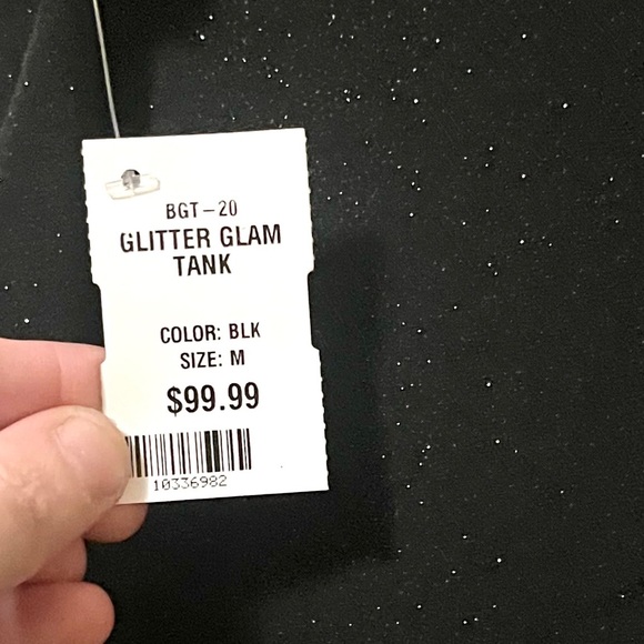 🍭 3/$30 black sleeveless glitter glam tank top with ruched sides - Picture 14 of 15